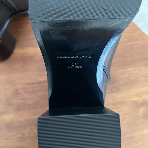 Alexander Wang Black Bootie w/rose gold - Picture 2 of 7